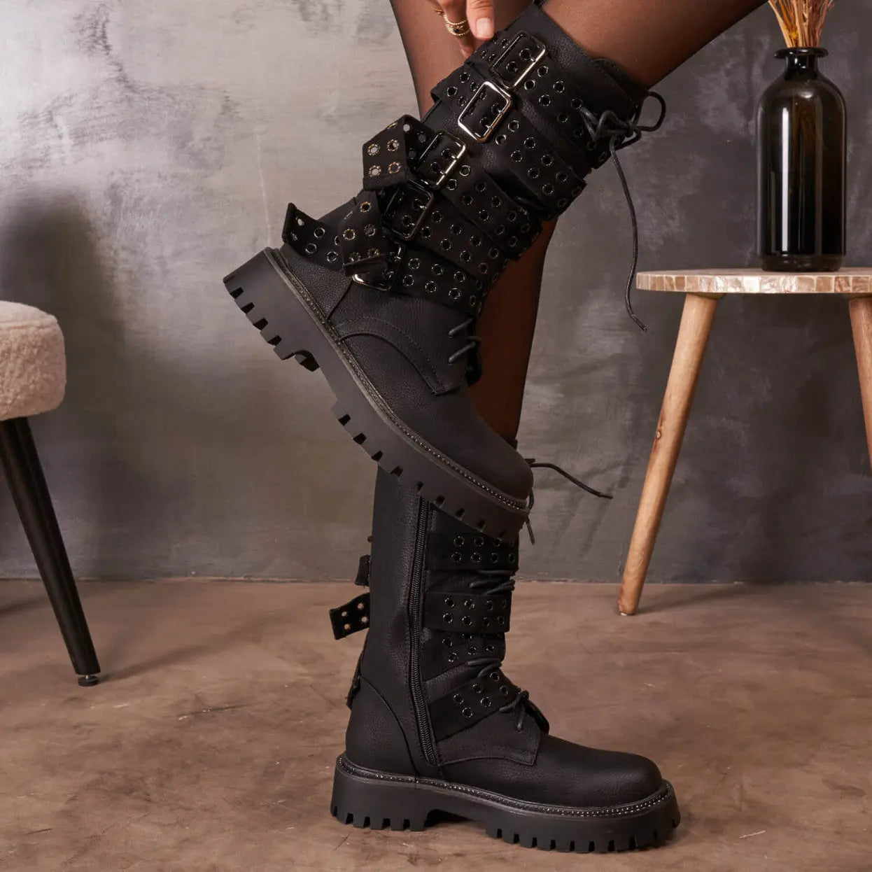 Véralune™ | Bottine avec lanières noir