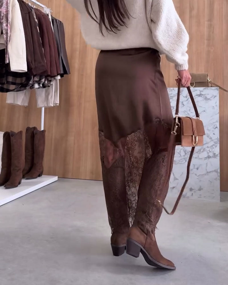 Véralune™ | Jupe en satin avec empiècements en dentelle